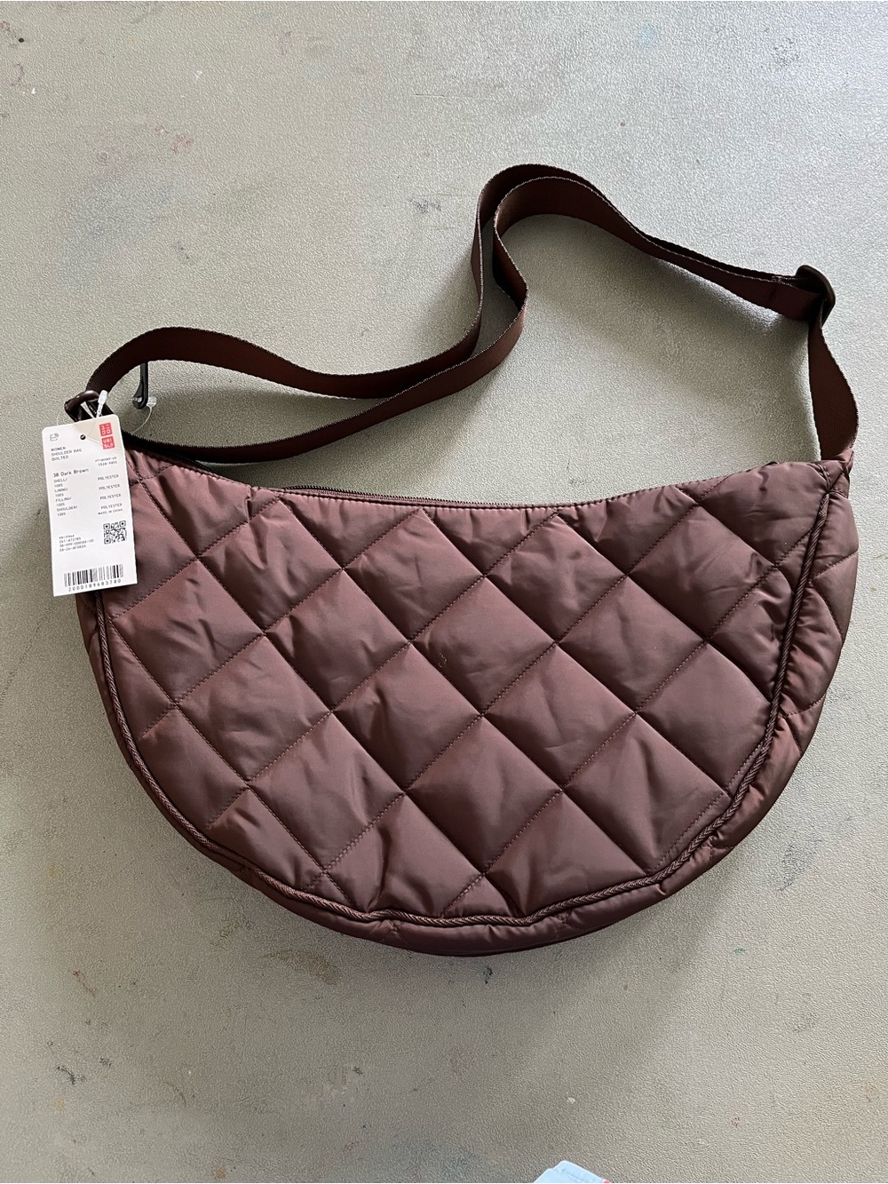 Uniqlo Round Shoulder Quilted Bag